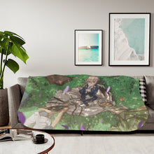Load image into Gallery viewer, Violet Evergarden Sherpa Blanket
