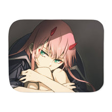Load image into Gallery viewer, Darling In The FranXX Sherpa Blanket
