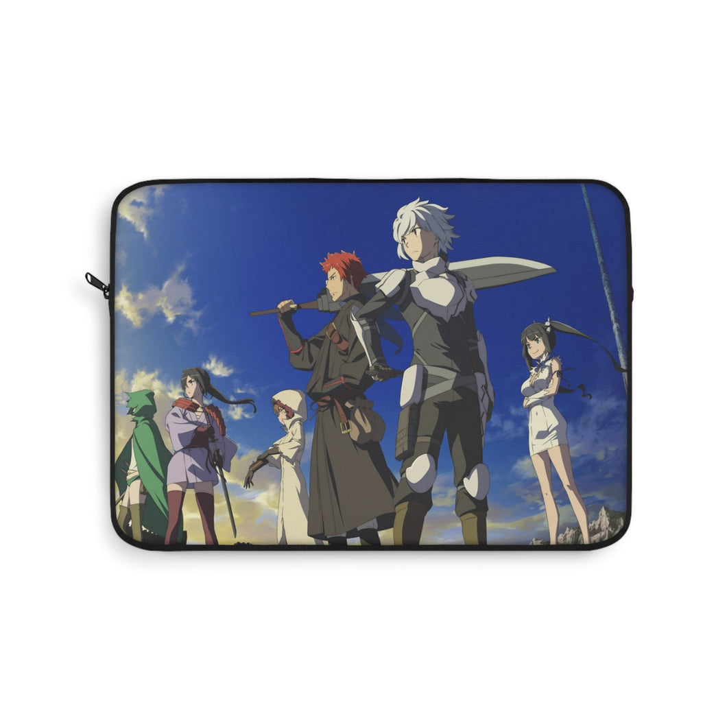 Is It Wrong to Try to Pick Up Girls in a Dungeon? Bell Cranel, Hestia, Liliruca Arde, Yamato Mikoto, Welf Crozzo Laptop Sleeve