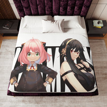 Load image into Gallery viewer, Anime Spy x Family Sherpa Blanket
