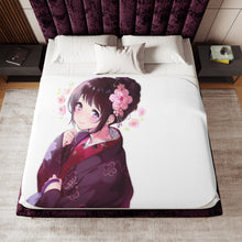 Load image into Gallery viewer, Eru Chitanda  In Kimono Sherpa Blanket
