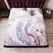 Load image into Gallery viewer, Tokyo Ghoul Juuzou Suzuya Sherpa Blanket
