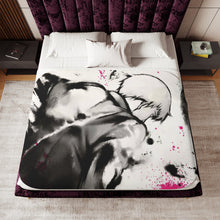 Load image into Gallery viewer, Mob Psycho 100 Arataka Reigen Sherpa Blanket
