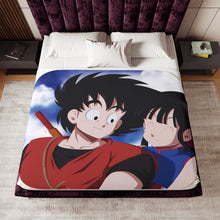 Load image into Gallery viewer, Goku and Chichi Sherpa Blanket
