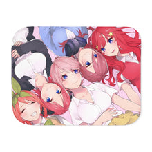 Load image into Gallery viewer, The Quintessential Quintuplets Miku Nakano, Itsuki Nakano, Nino Nakano, Yotsuba Nakano, Ichika Nakano Sherpa Blanket
