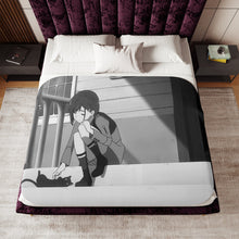 Load image into Gallery viewer, Ichigo 015 and Black Cat Sherpa Blanket
