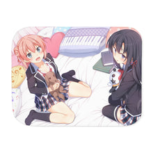 Load image into Gallery viewer, Yukino Yukinoshita, Yui Yuigahama Sherpa Blanket
