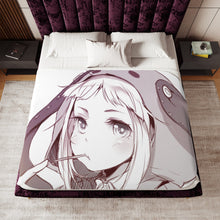 Load image into Gallery viewer, Kakegurui Runa Yomozuki Sherpa Blanket
