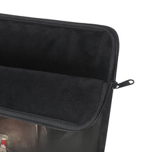 Load image into Gallery viewer, Shingeki no Kyojin - Eren/Titan Laptop Sleeve
