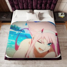 Load image into Gallery viewer, Anime Darling in the FranXX Sherpa Blanket
