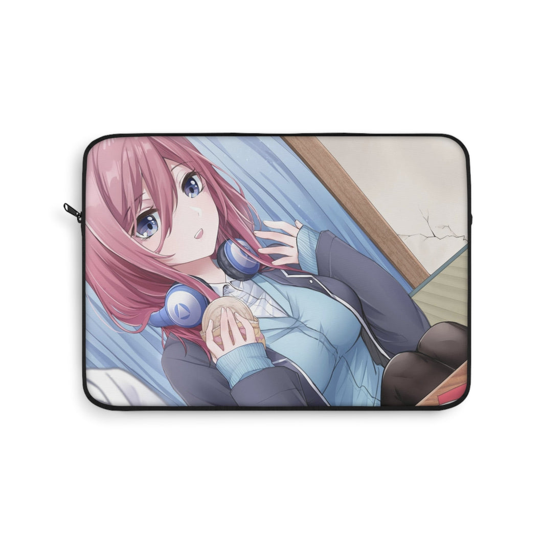 The Quintessential Quintuplets Miku Nakano Laptop Sleeve