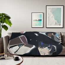 Load image into Gallery viewer, Hiro and Zero Two Moments In Broken Glass Sherpa Blanket
