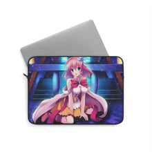 Load image into Gallery viewer, Stephanie Dola Laptop Sleeve
