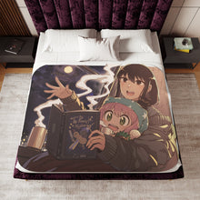 Load image into Gallery viewer, Anime Spy x Family Sherpa Blanket
