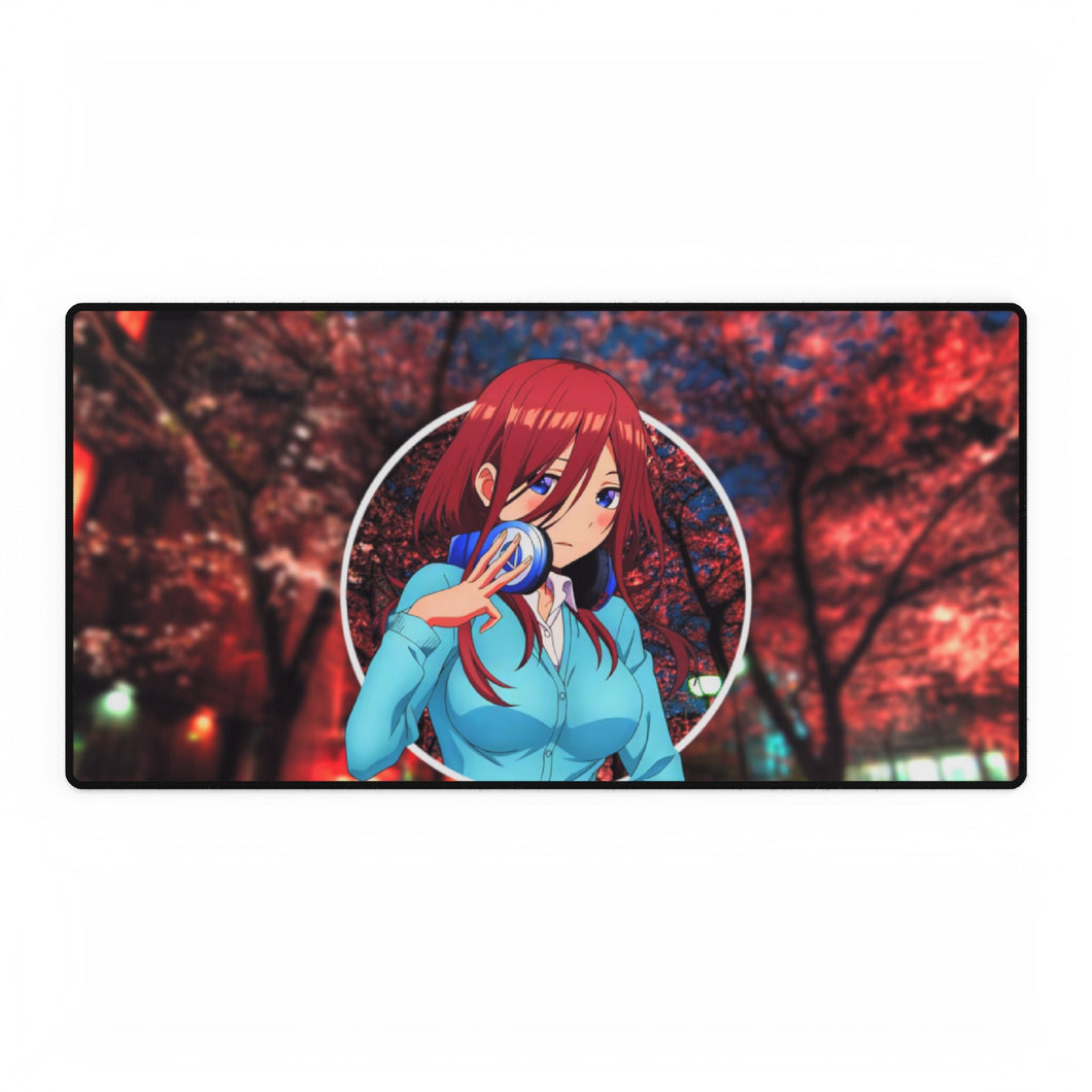 Miku NakanoHD Mouse Pad (Desk Mat)