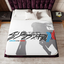 Load image into Gallery viewer, Darling in the FranXX (ダーリン・イン・ザ・フランキス) Sherpa Blanket
