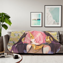 Load image into Gallery viewer, Anime Fate/Apocrypha Sherpa Blanket
