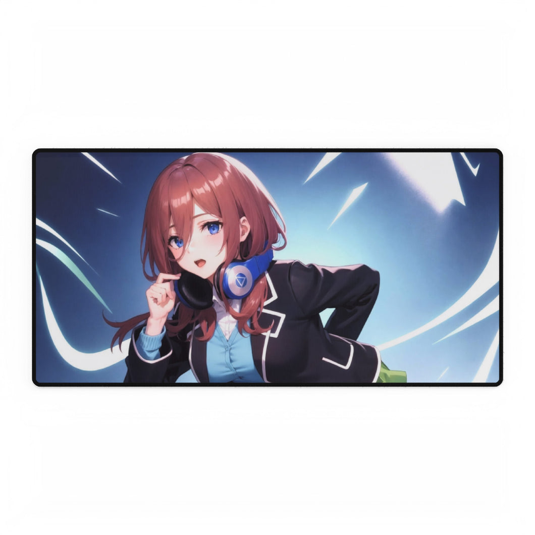 Nakano Miku Mouse Pad (Desk Mat)