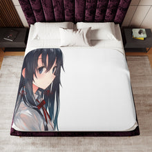 Load image into Gallery viewer, Yukino Yukinoshita Sherpa Blanket
