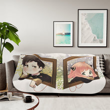 Load image into Gallery viewer, Anime Spy x Family Sherpa Blanket
