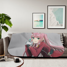 Load image into Gallery viewer, Anime Darling in the FranXX Sherpa Blanket
