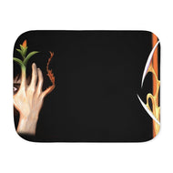 Shinichi Izumi Face Sherpa Blanket