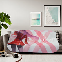 Load image into Gallery viewer, Anime Darling in the FranXX Sherpa Blanket

