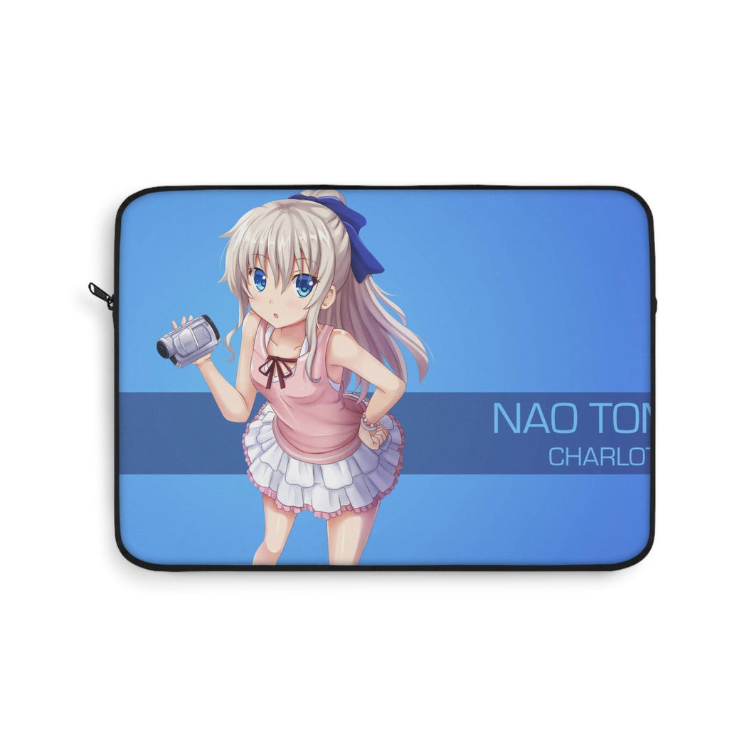 Nao Tomori holding a camera Laptop Sleeve