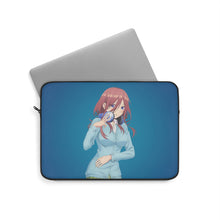 Load image into Gallery viewer, Miku Nakano from 5-Toubun no Hanayome Laptop Sleeve

