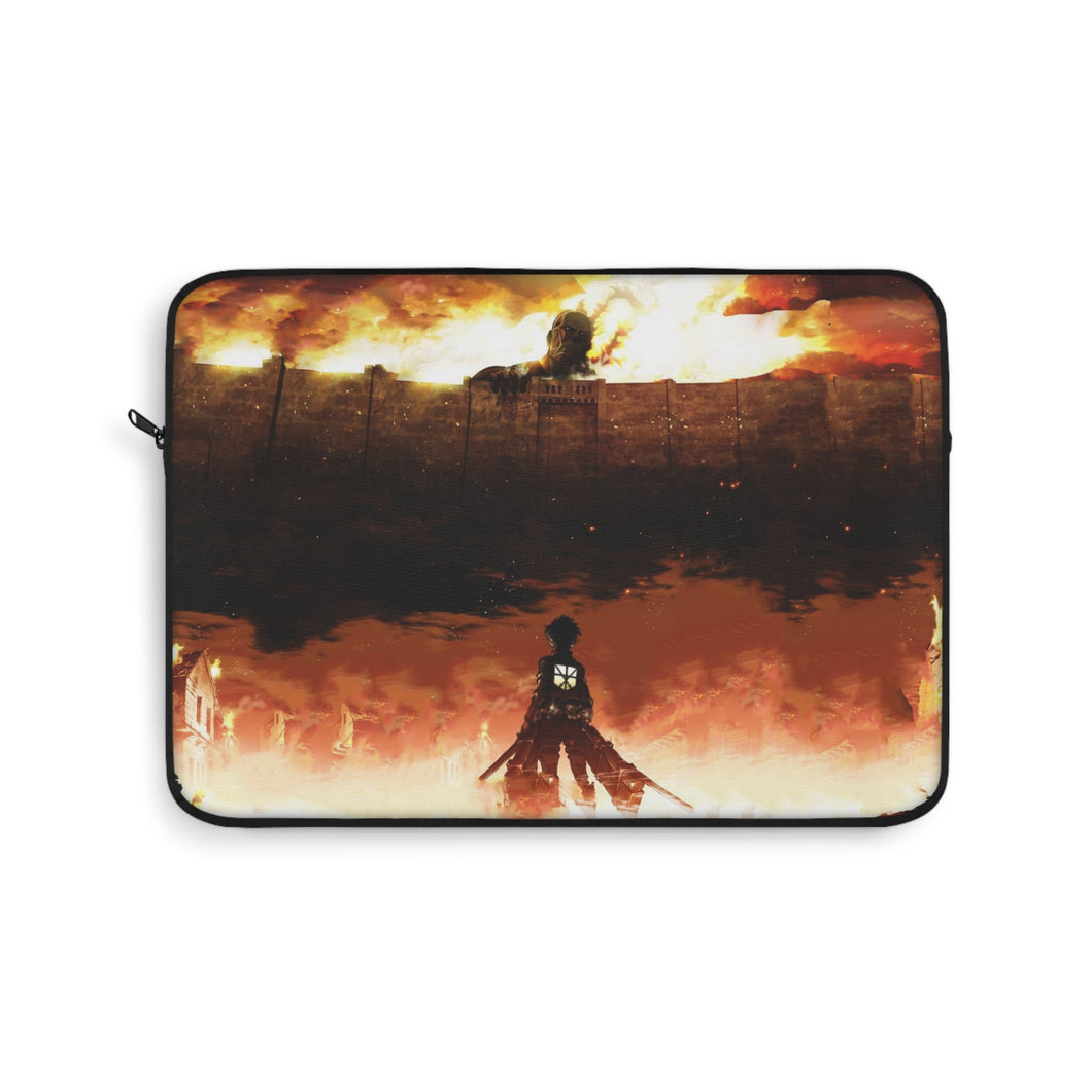 Shingeki no Kyojin - The Wall Laptop Sleeve