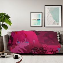 Load image into Gallery viewer, Anime Darling in the FranXX Sherpa Blanket
