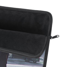 Load image into Gallery viewer, Chainsaw Man Laptop Sleeve
