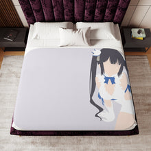 Load image into Gallery viewer, Is It Wrong to Try to Pick Up Girls in a Dungeon? Hestia Sherpa Blanket
