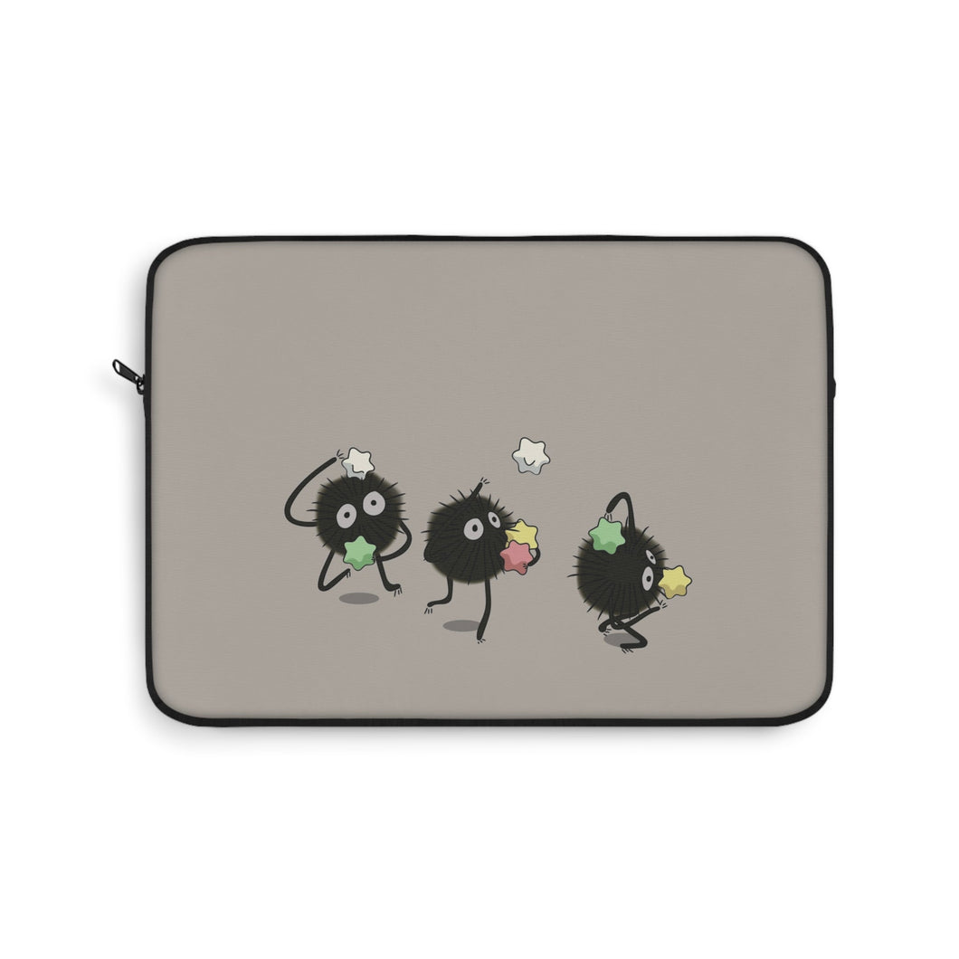 A few マクロクロスケ sketched on a cool Tokyo night Laptop Sleeve