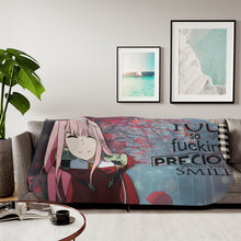 Load image into Gallery viewer, Darling in the FranXX Sherpa Blanket
