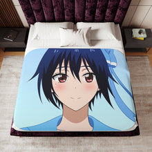 Load image into Gallery viewer, Nisekoi Seishirou Tsugumi Sherpa Blanket

