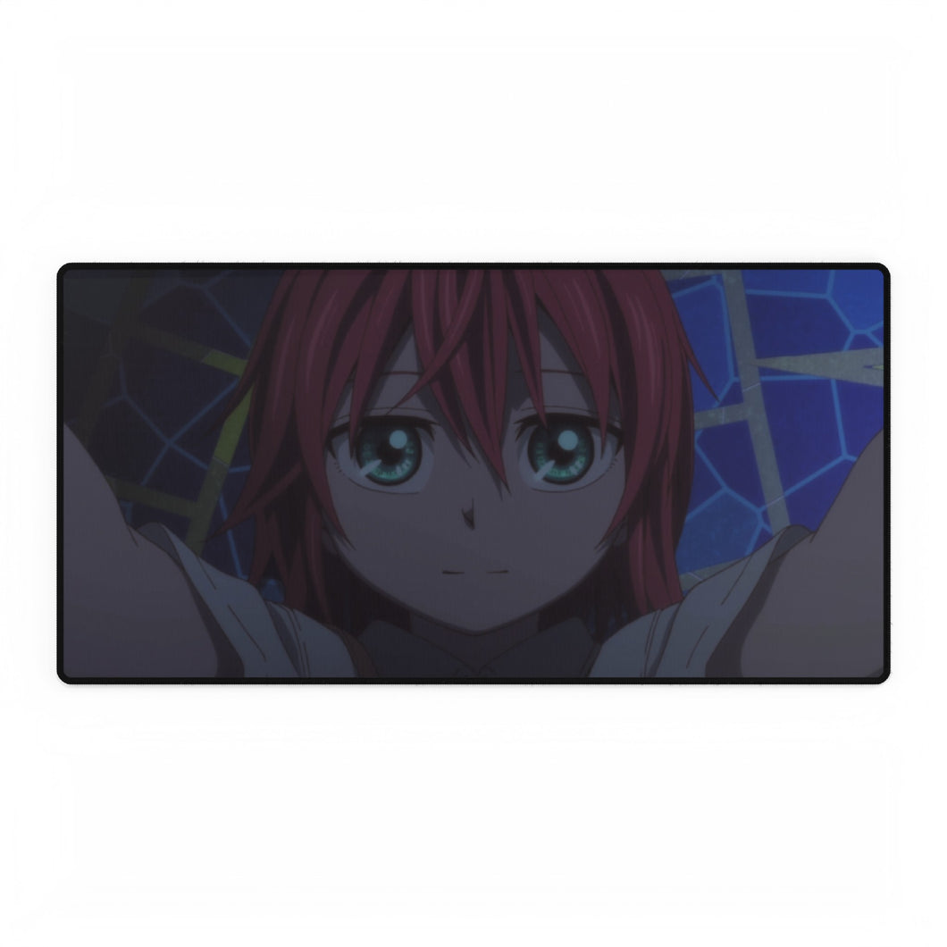 Chise Hatori Mouse Pad (Desk Mat)