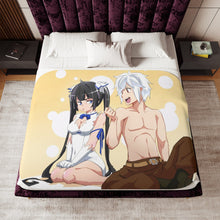 Load image into Gallery viewer, Bell and Hestia Sherpa Blanket
