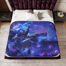 Load image into Gallery viewer, Violet Evergarden Sherpa Blanket

