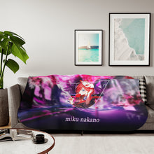 Load image into Gallery viewer, Miku Kimono Sherpa Blanket

