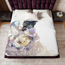 Load image into Gallery viewer, Anime Violet Evergarden Sherpa Blanket

