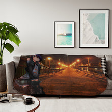 Load image into Gallery viewer, Chuunibyou demo Koi ga Shitai! Sherpa Blanket
