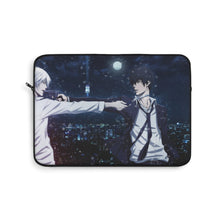 Load image into Gallery viewer, Who will make the first move ? Laptop Sleeve
