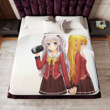 Load image into Gallery viewer, Nao Tomori and Yusa Nishimori holding hands Sherpa Blanket
