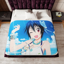 Load image into Gallery viewer, Anime Nisekoi Sherpa Blanket
