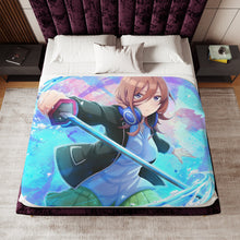 Load image into Gallery viewer, The Quintessential Quintuplets Miku Nakano Sherpa Blanket
