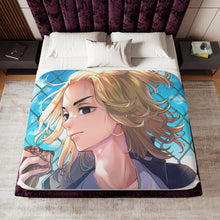 Load image into Gallery viewer, Tokyo Revengers Sherpa Blanket
