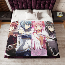 Load image into Gallery viewer, Puella Magi Madoka Magica Sherpa Blanket
