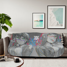 Load image into Gallery viewer, Ichigo, Zero Two Sherpa Blanket
