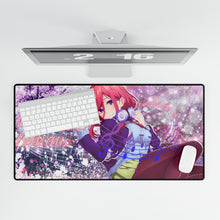 Load image into Gallery viewer, Miku nakano Diseño Mouse Pad (Desk Mat)
